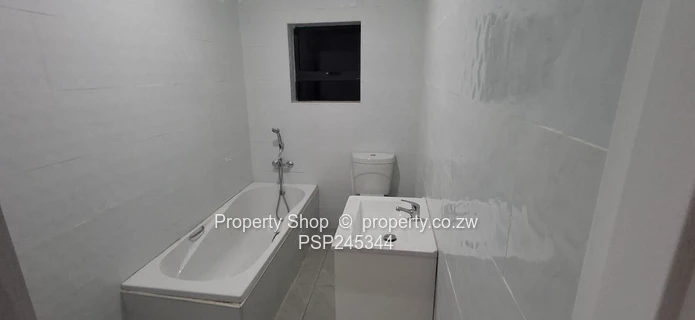 Modern 2-Bedroom Home In Secure Gated Community