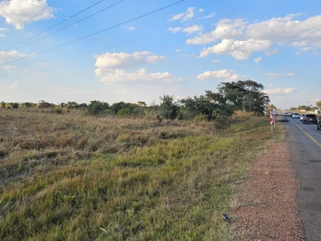 Commercial & Industrial Land