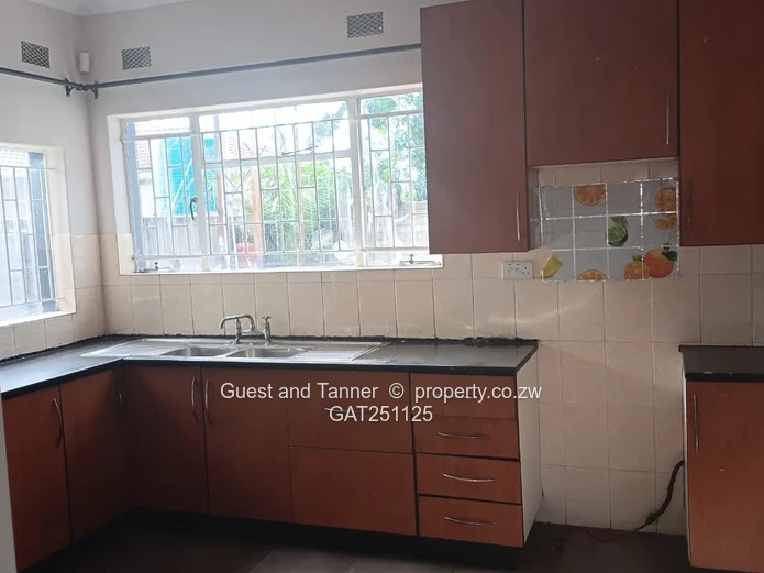 Zimre Park | 4-Bedroom House for Sale