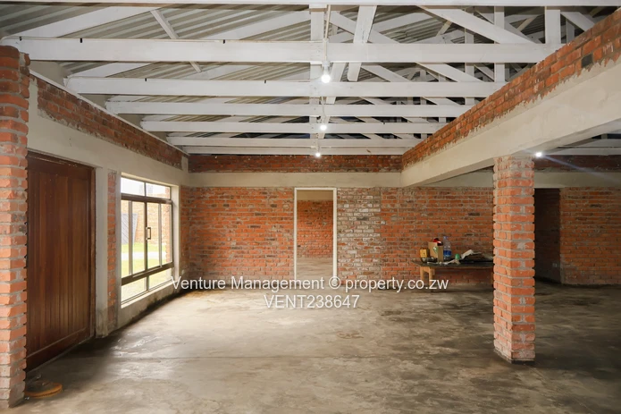 Pomona,Harare Drive.