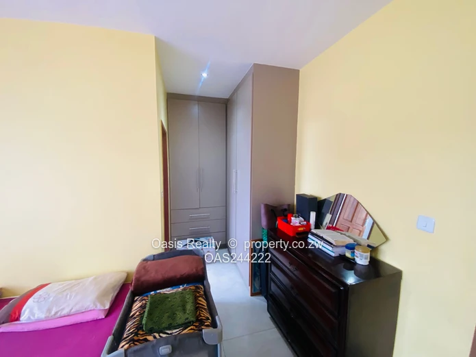 2-Bedroom Cottage to Let