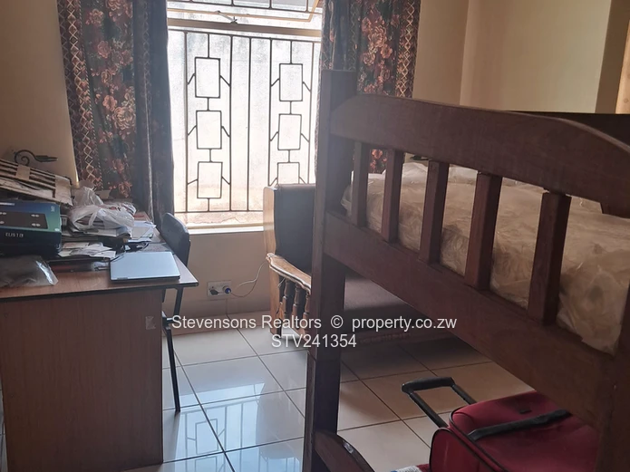 Charming 4 bed House in Bloomingdale 