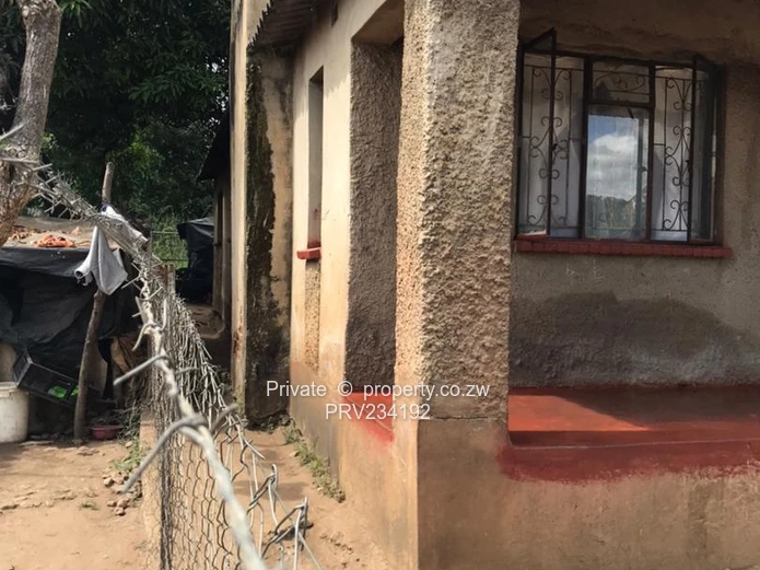 Centenary House + Core House on 325 sqm (Sole Mandate)