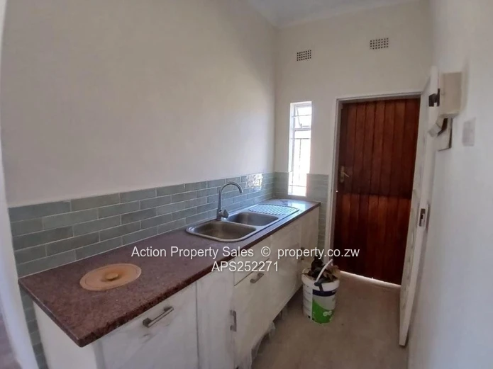 Lovely Family Home With 4 Beds! 