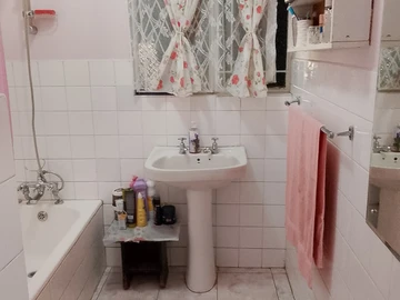 2 Bedroom Garden Flat