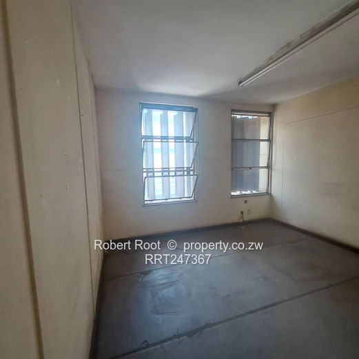 Office to let close to Market Square  (Sole Mandate)