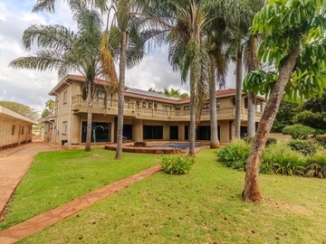 8 Bedroom House