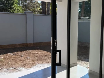 3 Bedroom Garden Flat