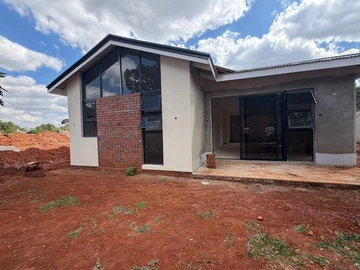 4 Bedroom Flat & Apartment