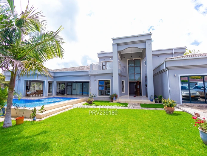 Luxury 4-Bed Home, Borrowdale Brooke  (Sole Mandate)