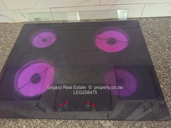 Spacious house to let  (Sole Mandate)
