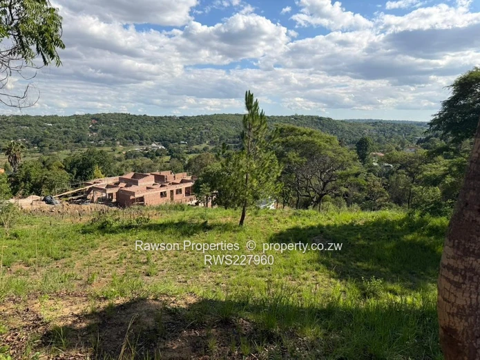 Helensvale stand with a cottage  (Sole Mandate)