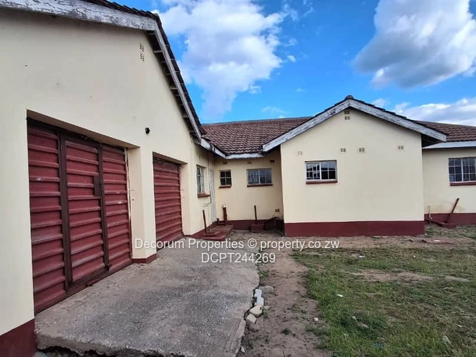 5-Bed Windsor Park Home with Borehole to Rent