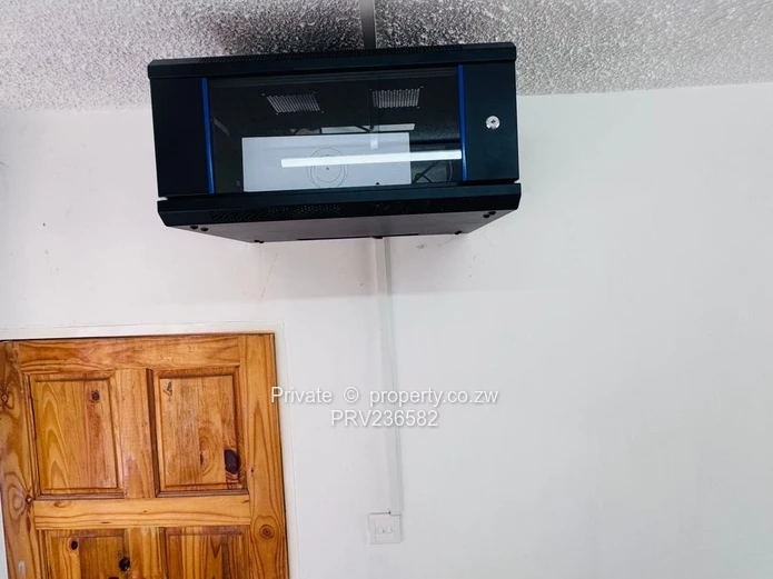 Newly Built Modern 2-Bedroom Flat – Ready for Occupation