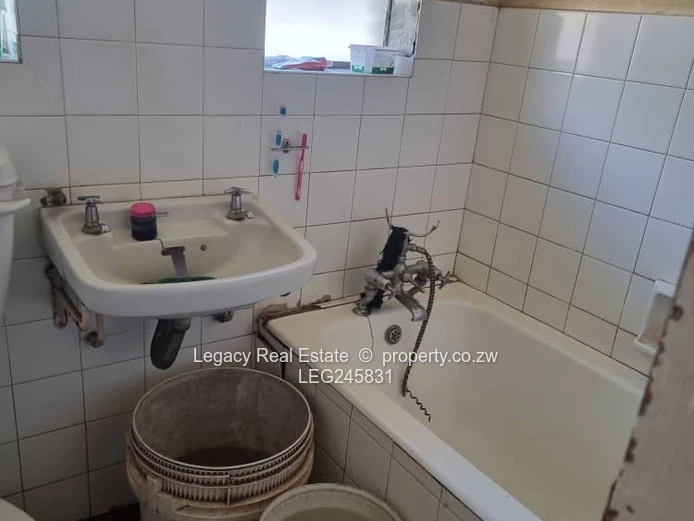 Subdivided Property With Development Potential In Old Marlborough