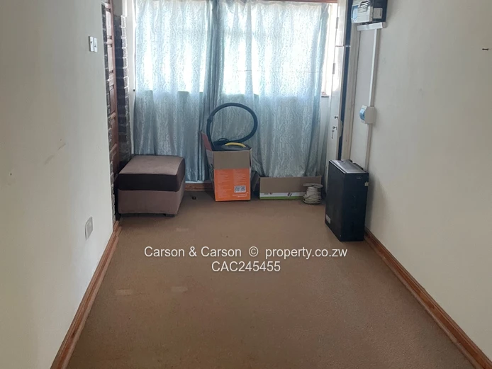 Immediate occupation offices to let 