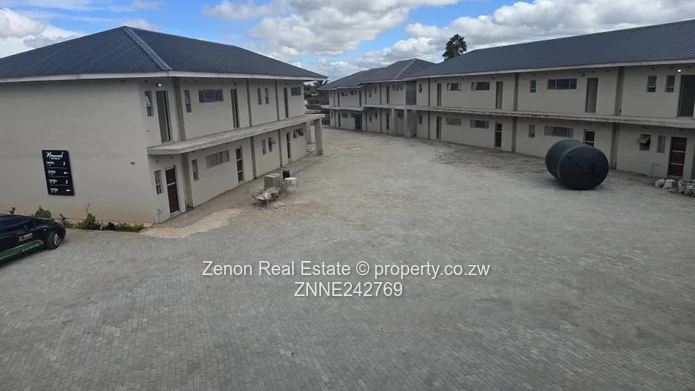 2bed in ashdown park ,gated complex 75k