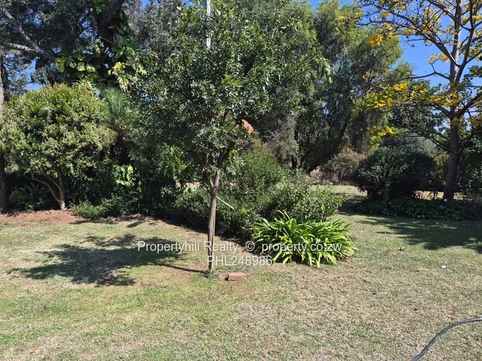 6000m² Access-Controlled Wedding Venue, Tree-Lined Plot with Water in Tynwald (Sole Mandate)