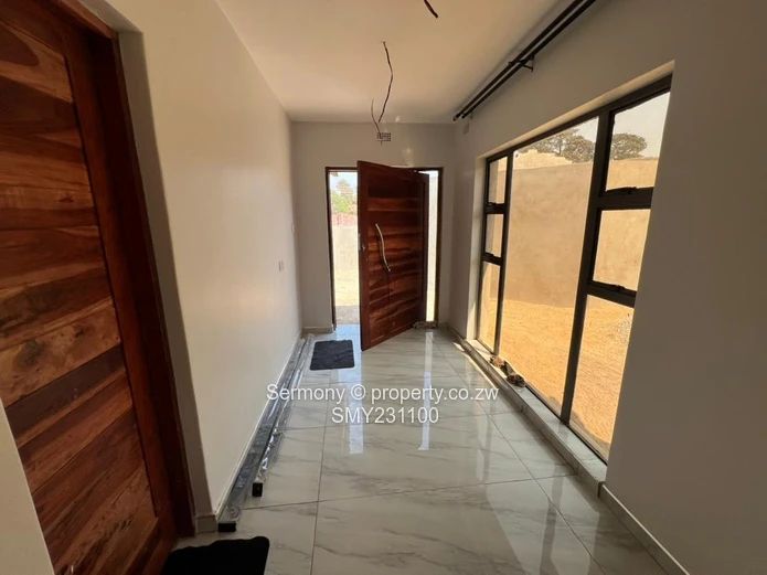 Spacious Cluster Home For House