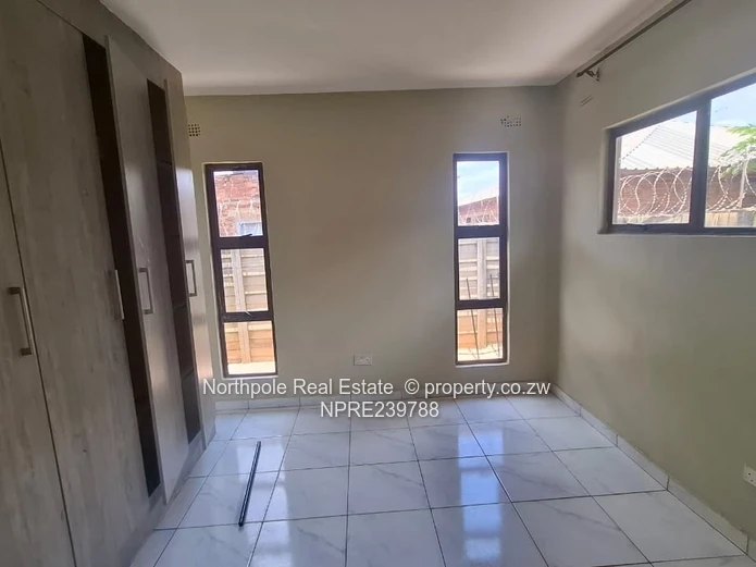 To Rent Glaudina House Phase 2
