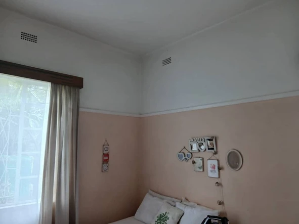 2 Bedroom Flat & Apartment