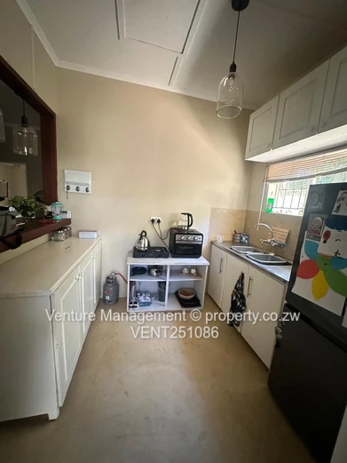 Spacious Property on Mahogany Road, Victoria Falls