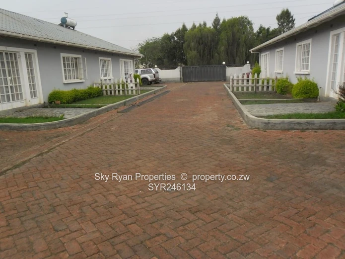 Marlborough Garden Flat For Sale
