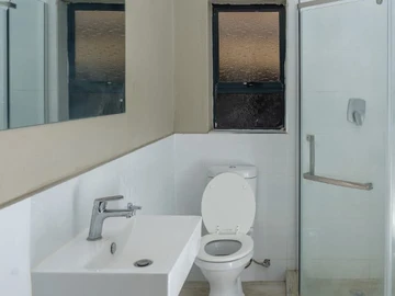 3 Bedroom Garden Flat