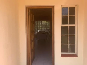 3 Bedroom Garden Flat