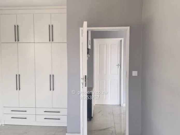Waterfalls Prospect duplex apartment to rent 