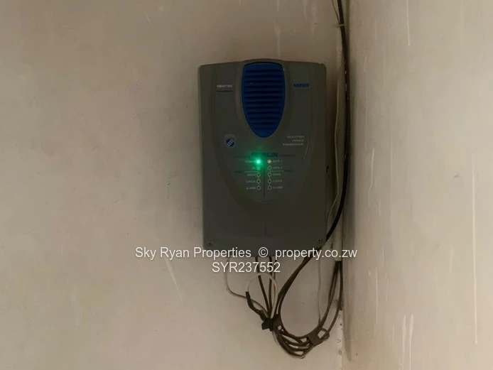 Chitungwiza Unit J House For Sale 