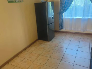 3 Bedroom Flat & Apartment