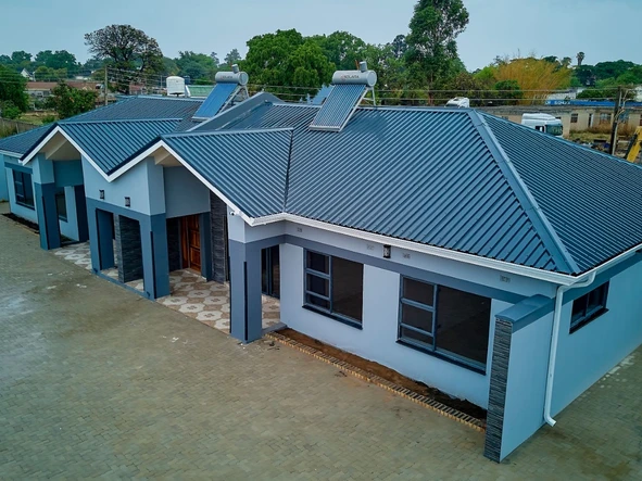 3 Bedroom Garden Flat