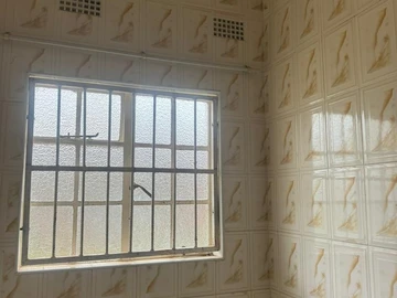 3 Bedroom Garden Flat