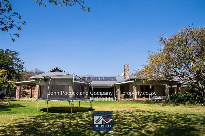 Burnside 2 acres of peace and tranquillity 