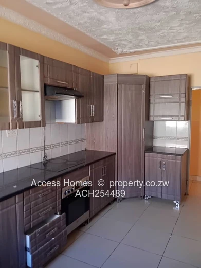 Zengeza 3 House for rent 