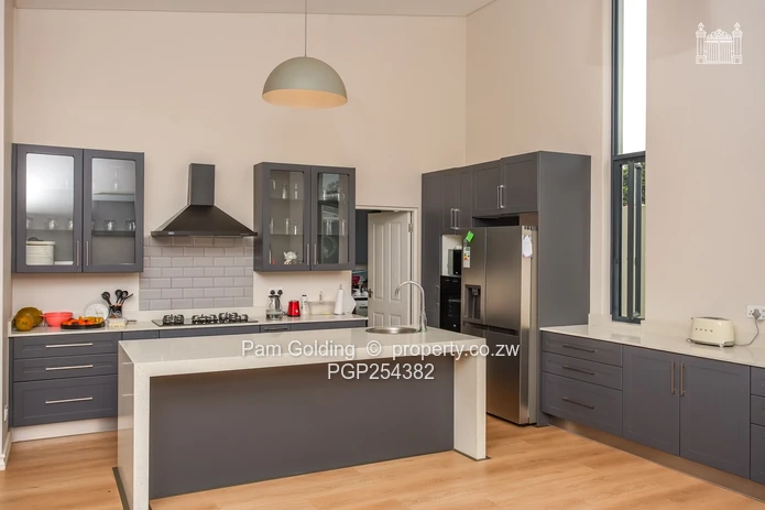 3 Bed 3 Bath Townhouse