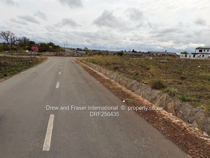800 m² Stand in Silverbrooke Estate Ruwa ready for title deeds $65k 