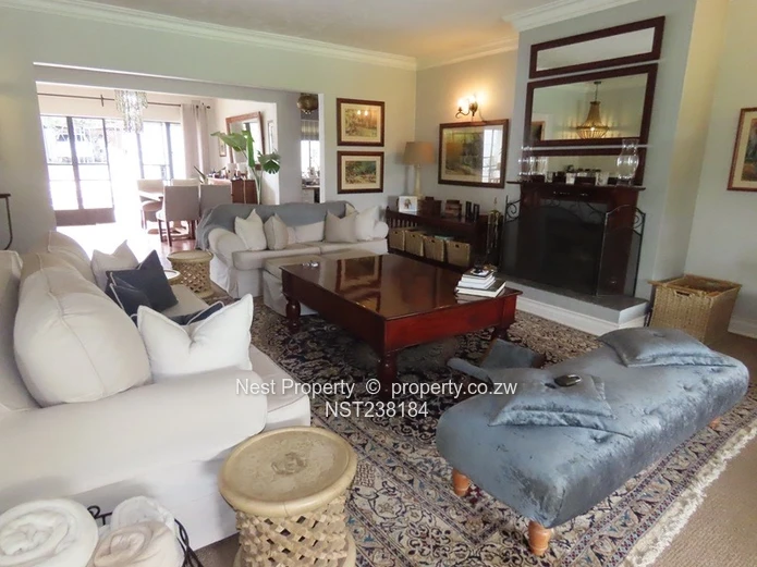 Top drawer location – 4 Bedroom Family Home in Highlands!