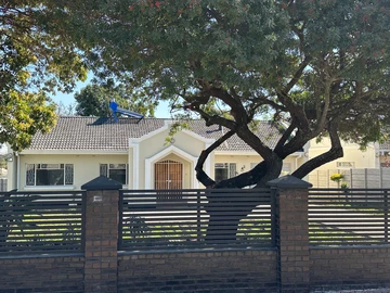 3 Bedroom Townhouse Complex