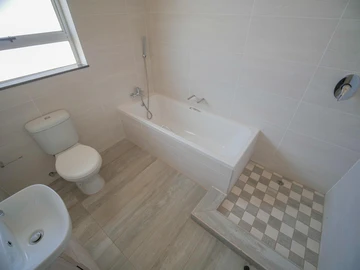 13 Unit Townhouse Complex