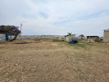 Commercial & Industrial Land