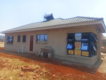 3 Bedroom Flat & Apartment