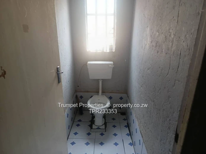 Mufakose House For Sale