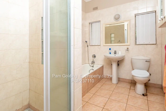 Luxury Character  Family Home!!!!!!! (Sole Mandate)