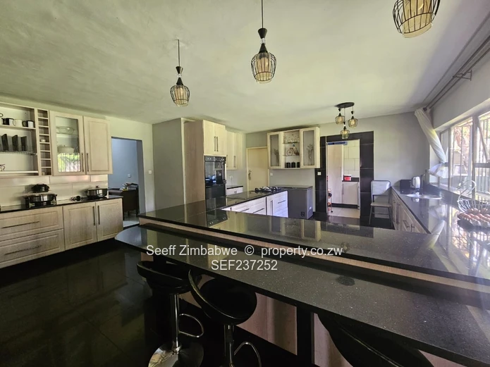 Modern 4-Bedroom Family Home with Excellent Amenities