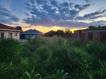 Stands & Residential Land