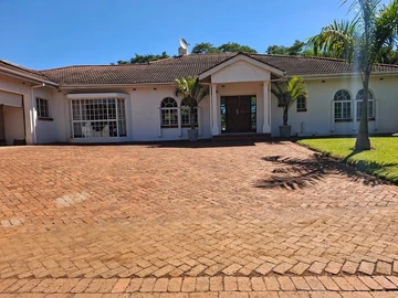 4 bedroomed fully furnished home located in Borrowdale 