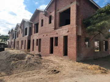 3 Bedroom Flat & Apartment