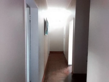 4 Bedroom Garden Flat